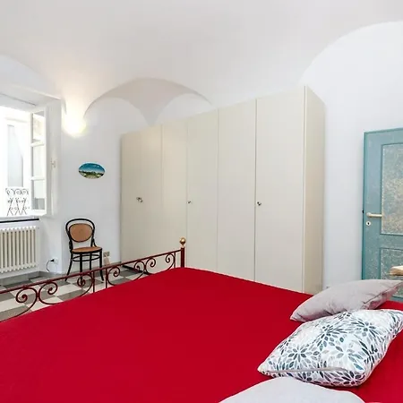 Casa Penelope Finalborgo *